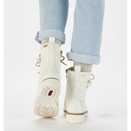 Vízálló női fehér munkacsizma Rieker Y9126-80 2