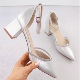 Ezüst Sabatina női hegyes szandál cirkóniával 1