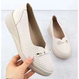 Vinceza Női bőrcipő a platformon nyitott bézs Vinceeza 7896 1