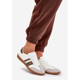 Alacsony női cipők öko bőr fehér leopárd nyomtatással 1