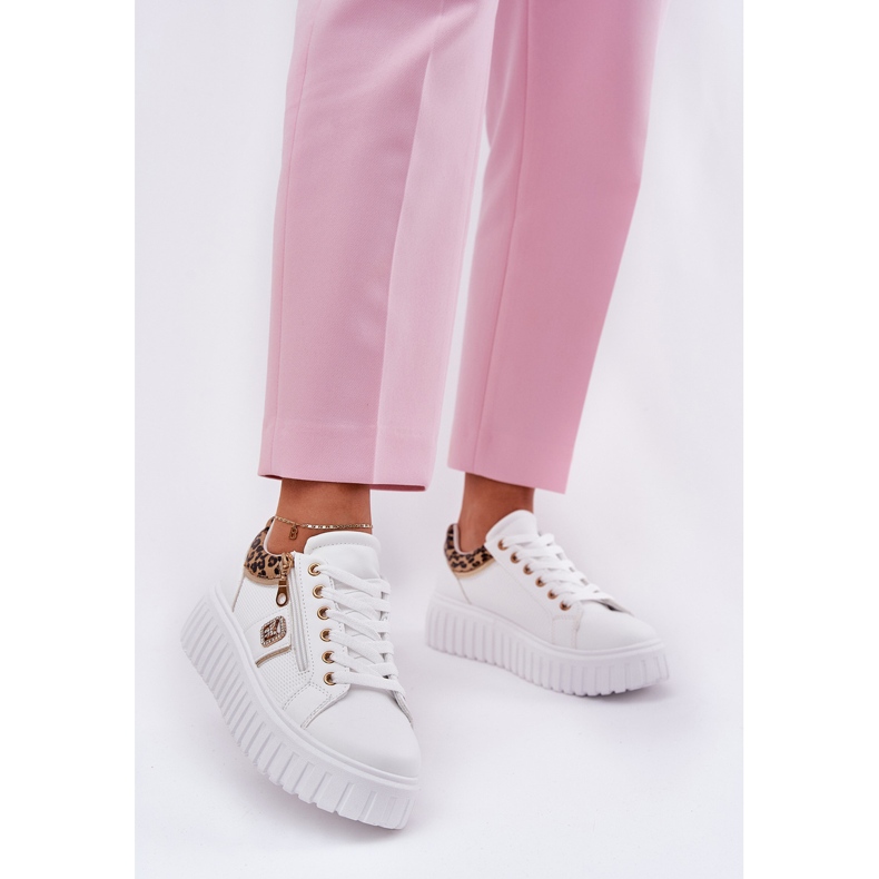 Női sportcipő a platformon, öko bőr leopárd leopárd nyomtatás fehér 2 Női sportcipő a platformon, öko bőr leopárd leopárd nyomtatás fehér 2