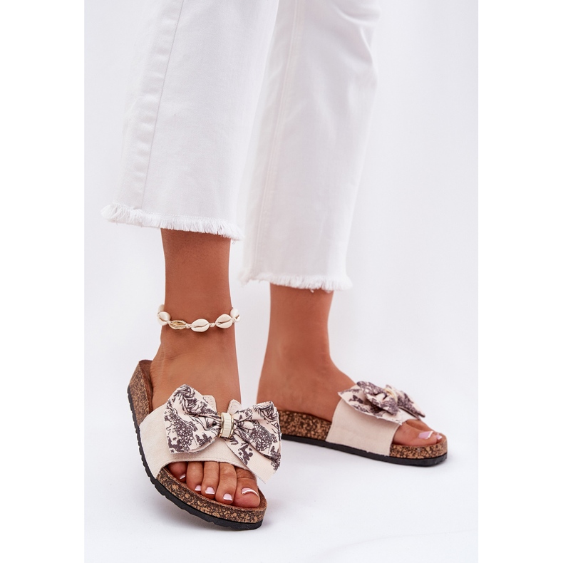 Női papucs íj egy parafa platformon bézs 2 Női papucs íj egy parafa platformon bézs 2