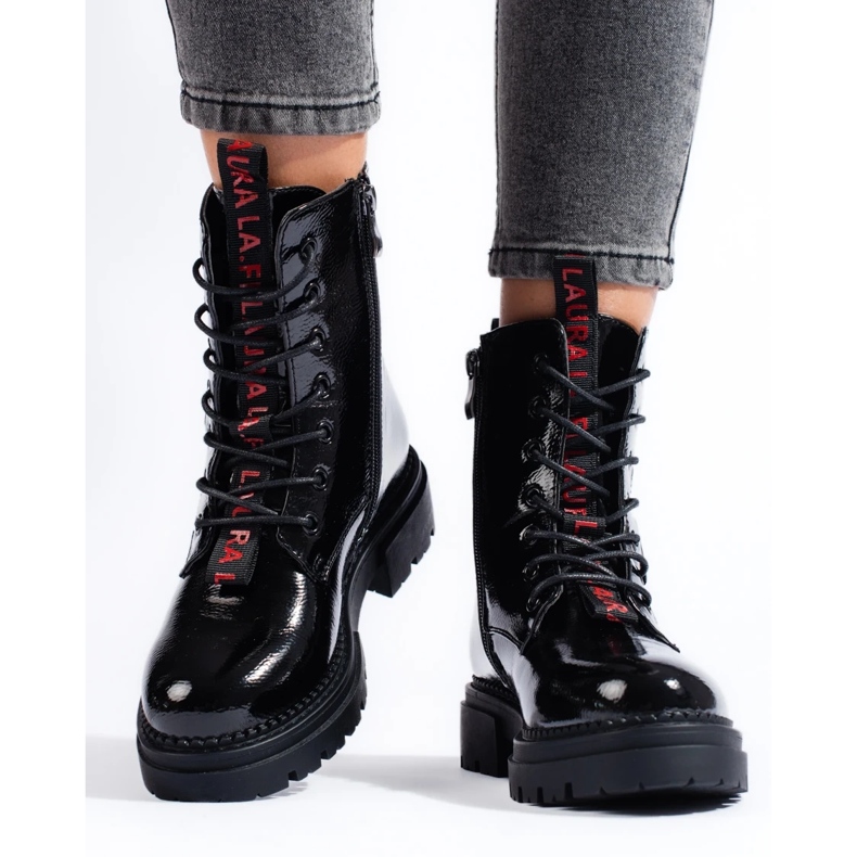 Női Shelovet fekete munkások, lakkbőr 2