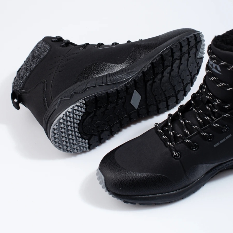 Férfi magas trekking cipő Dk, szigetelt fekete 2