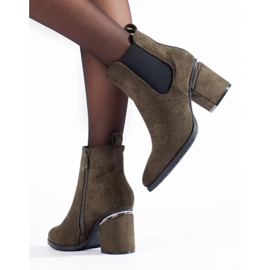 Vinceza sötétzöld velúr bokacsizma 2