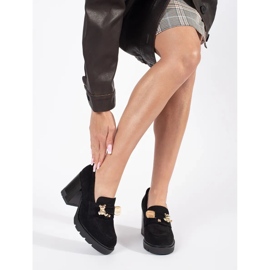 Fekete női velúr cipő magas sarkú fém díszítéssel 1