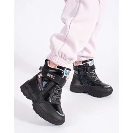 Fekete lány cipő vastag talppal 1