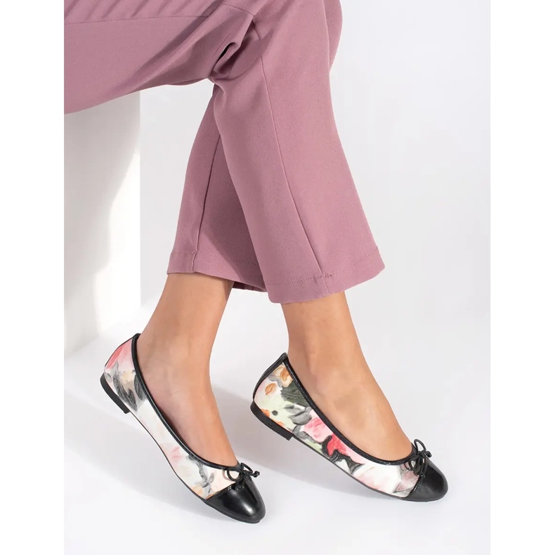 Női virágos balettlakások masnival fekete 1