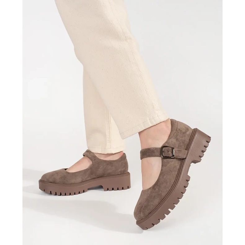 Goodin Bézs cipő a velúr platformon 1