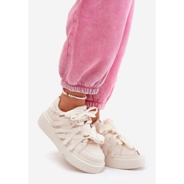 Eco bőr cipők a bézs platformon 1 Eco bőr cipők a bézs platformon 1