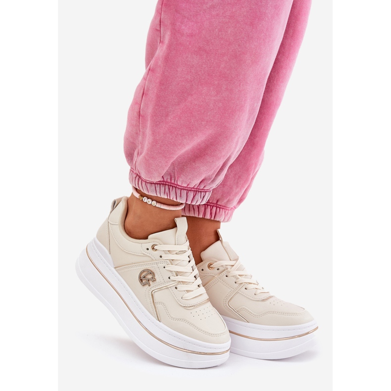 Női sportcipő a platformon bézs 1