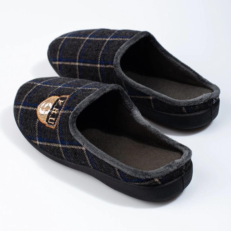 Shelovet szürke kockás férfi papucs 2