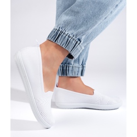 Női fehér szövet slip-on 2 Női fehér szövet slip-on 2