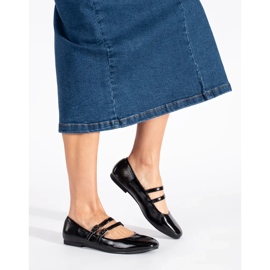 Fekete lakk balett lapos csattal 2