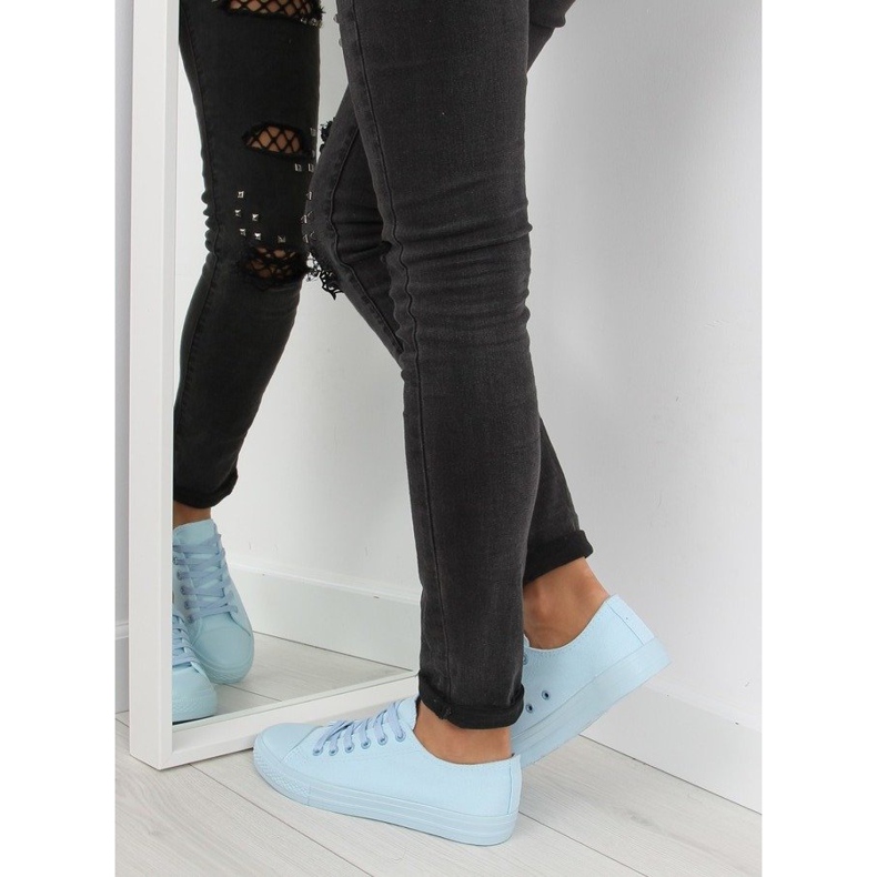 Kék és kék színű, egyszínű női tornacipő 2