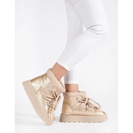 Női világos bézs színű fűzős hócsizma vastag talppal 2