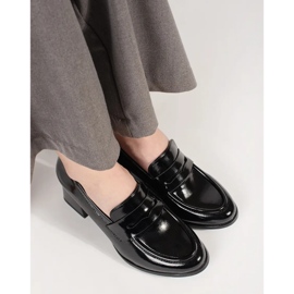 Goodin Fekete magas sarkú cipő 2