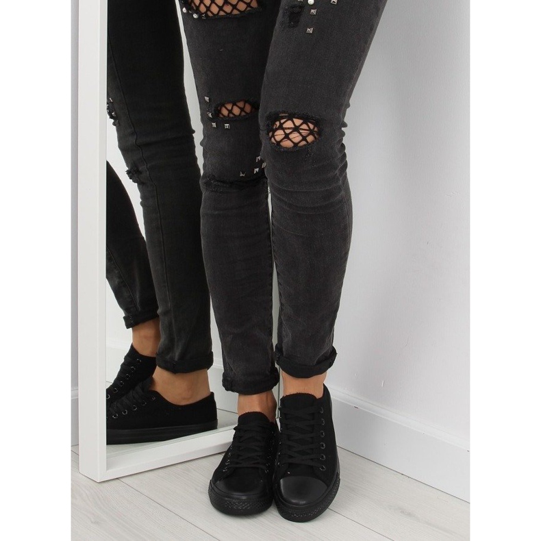 Fekete fekete, egyszínű női tornacipő 2