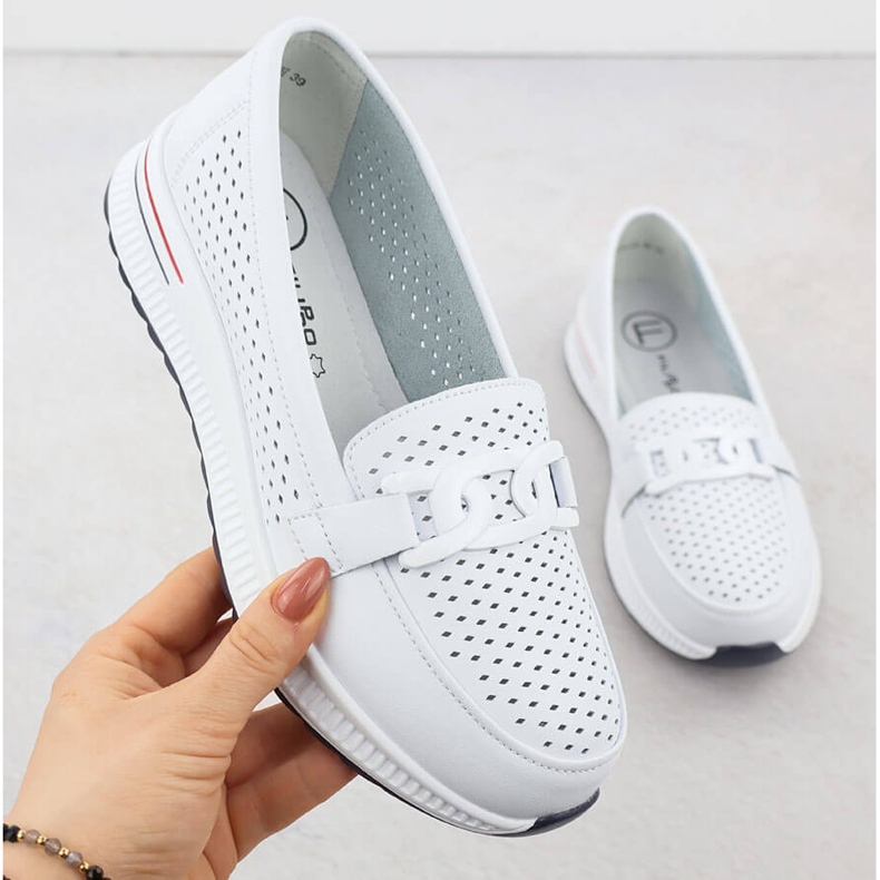 Női bőrcipő a Białe Filippo DP4400 OpenSwork Platformon fehér 1