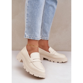 Női Eco bőr mokaszin, világos bézs 2