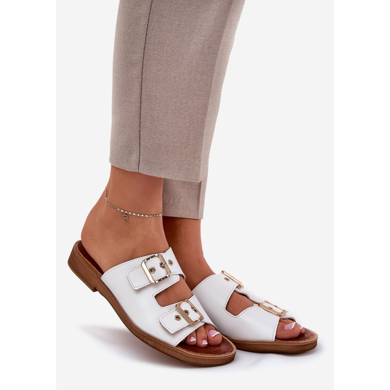 Bőr lapos papucs, Zazoo 3020 fehér csatokkal 1