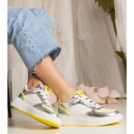 Ezüst női cipők neon tartozékkal 2