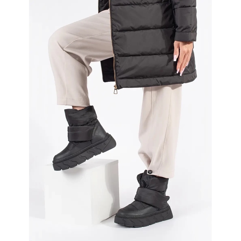 Seastar Fekete szigetelt női hócsizma vastag talppal 2