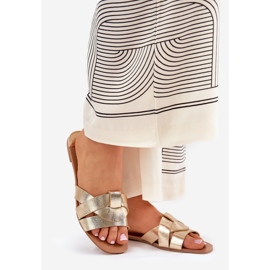 Lapos női papucsok összefonódó aranycsíkokkal aranysárga 1