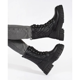 Trappers steppelt mintával fekete 2