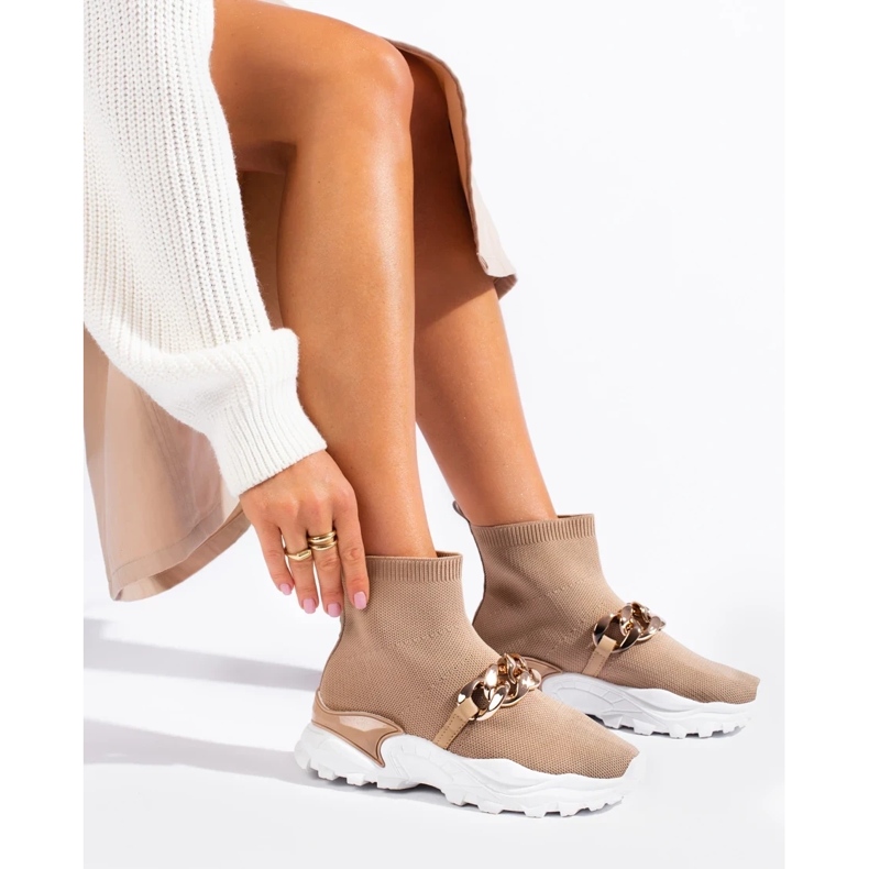 Felhúzható tornacipő lánccal barna 2