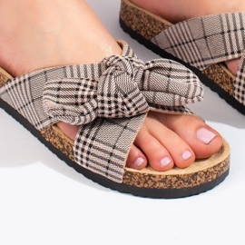 W. Potocki Alkalmi papucs masnival bézs 1