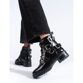 Fekete, munkás csizma 1