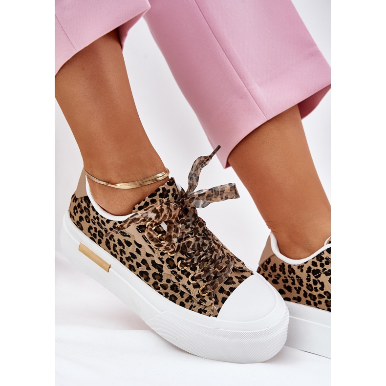 Női cipők dekoratív fekete és bézs 2