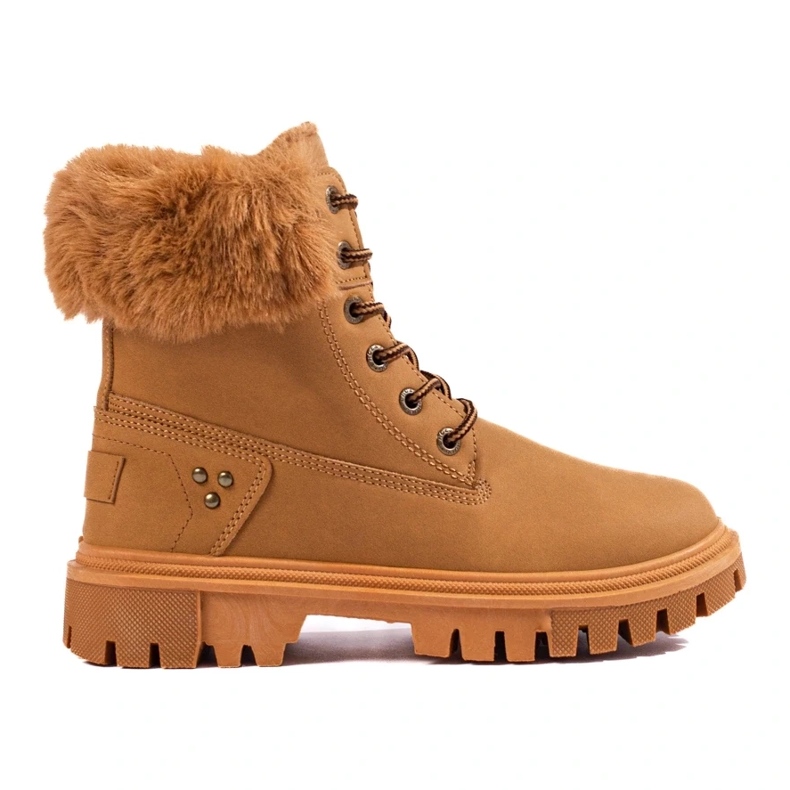 Barna színű női csizma bundával 2