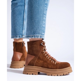 Barna bőrcsizma 1 Barna bőrcsizma 1