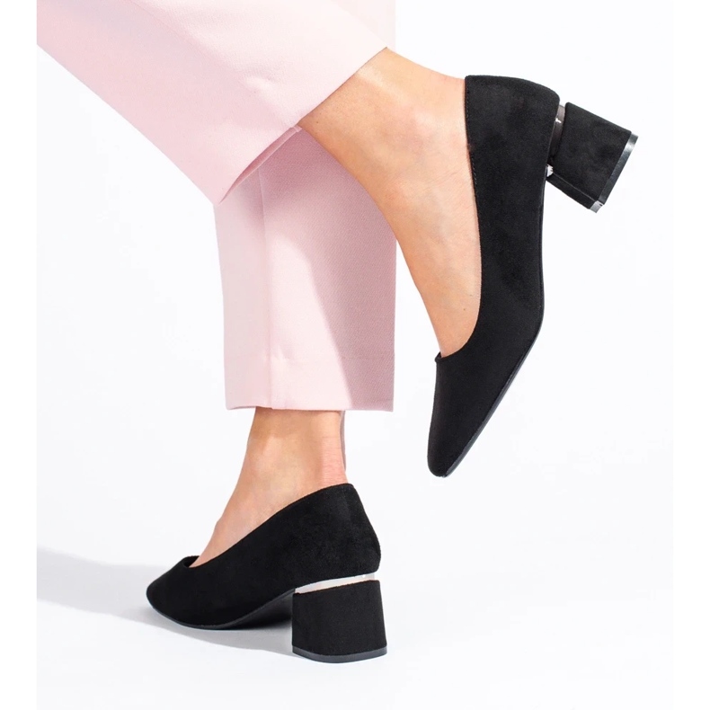 Vinceza női pumpák alacsony sarkú fekete 1