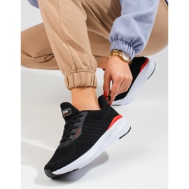 Fekete női sportcipő vastag talppal DK 2