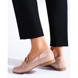 Lakkozott rózsaszín női cipő Shelovet lánccal 1