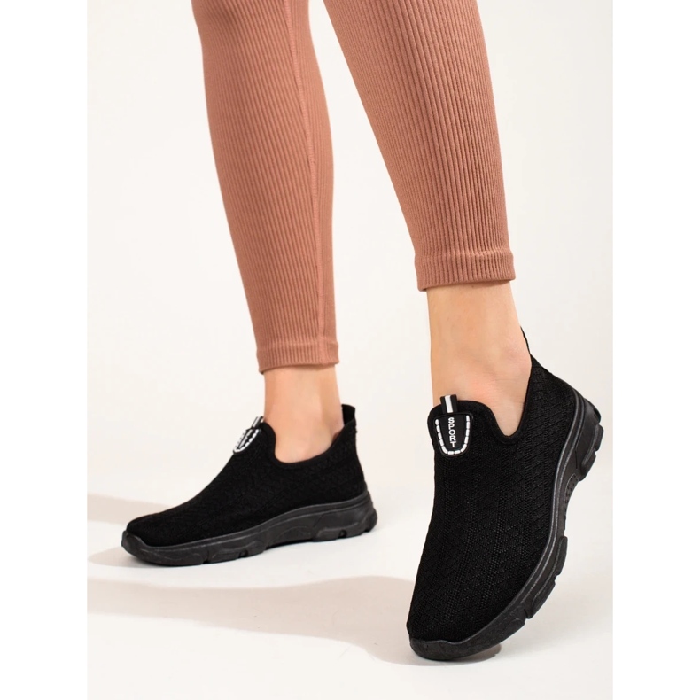 Shelovet fekete bebújós sportcipő 1