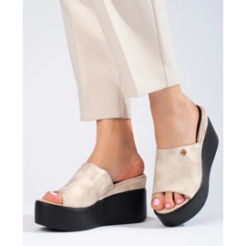 Fémes flip flopok magas ék aranyszínűen aranysárga 1