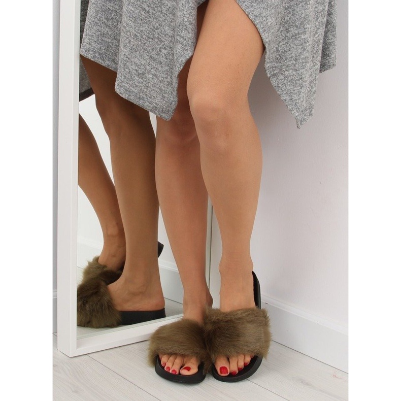 Zöld prémes papucs S36 zöld 1