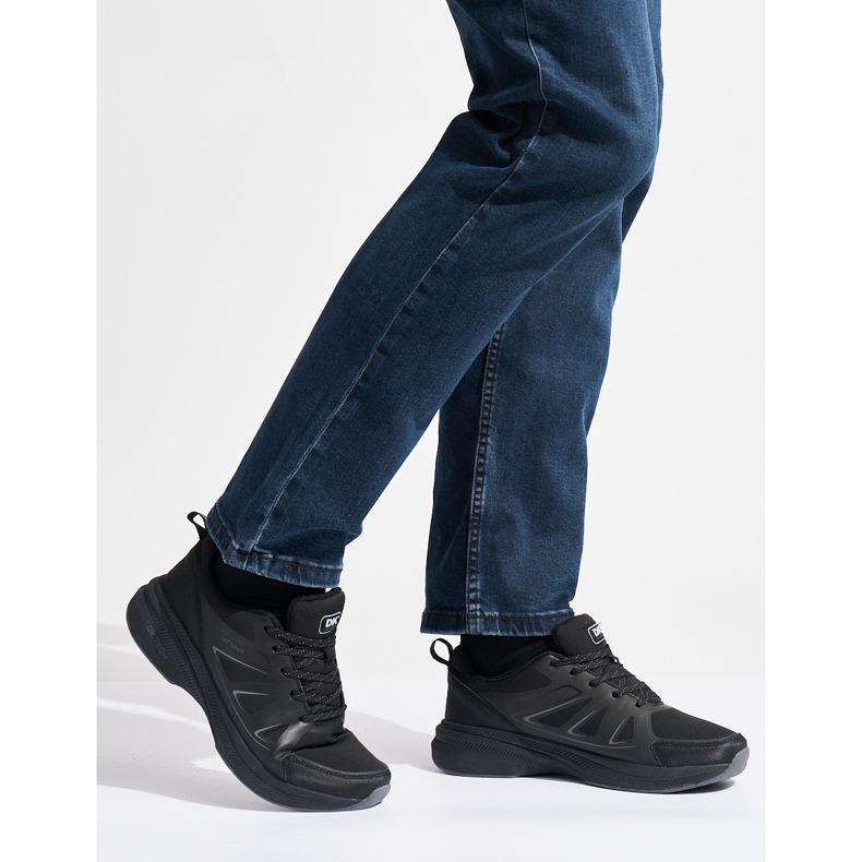 Fekete férfi DK edzőcipő 1