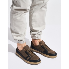 Fekete és barna férfi sportcipő 1