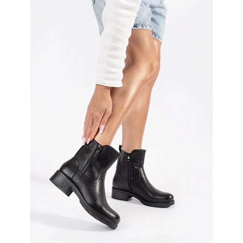 Fekete bőr női bokacsizma Sergio Leone-tól 1