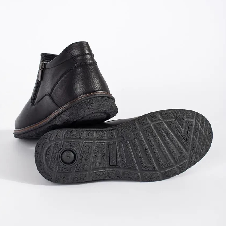 Fekete téli szigetelt férfi csizma 2