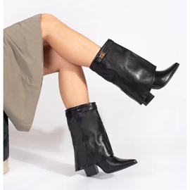 Fekete elegáns női magas sarkú bokacsizma 2