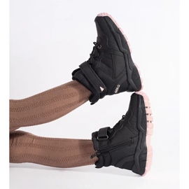 Fekete szigetelt lánycsizma 1