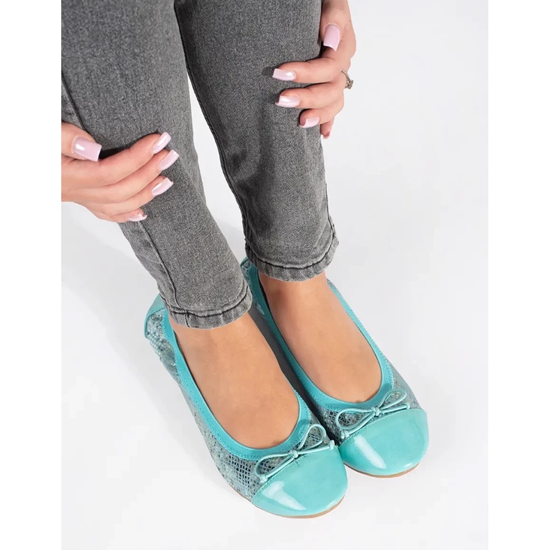 Kék balettlakások kígyómintával és masnival 1