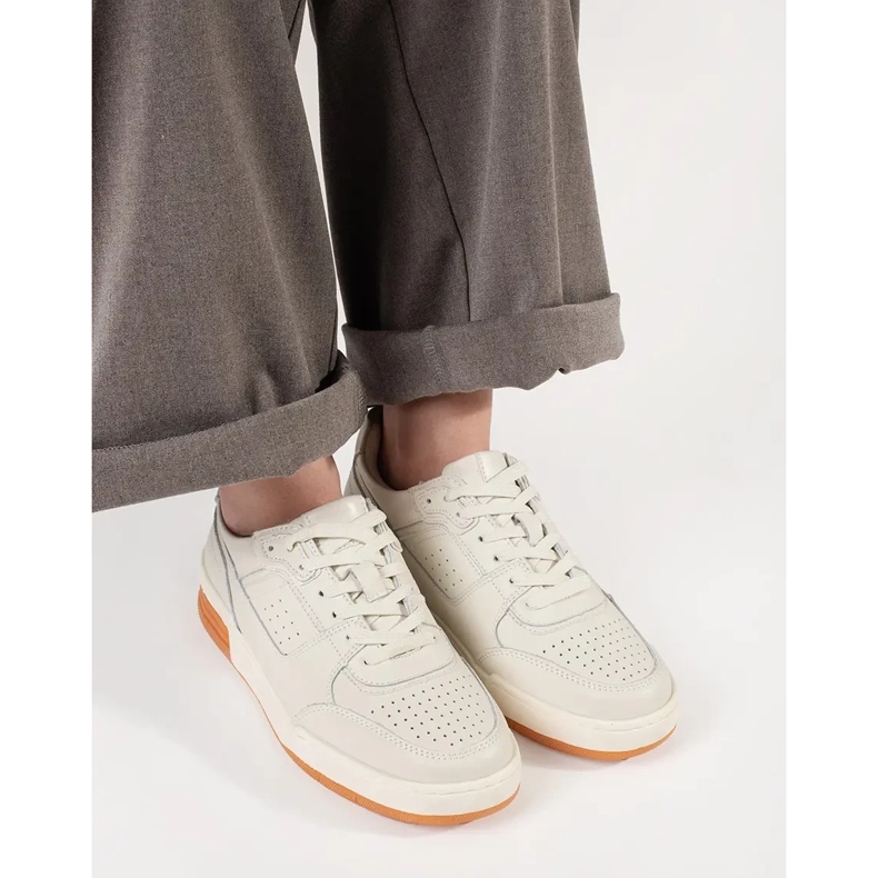 Világos bézs platformú tornacipő 2