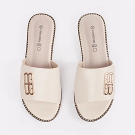 Goodin Könnyű -BEIGE női szárnyak egy díszes lapos talpon bézs 2